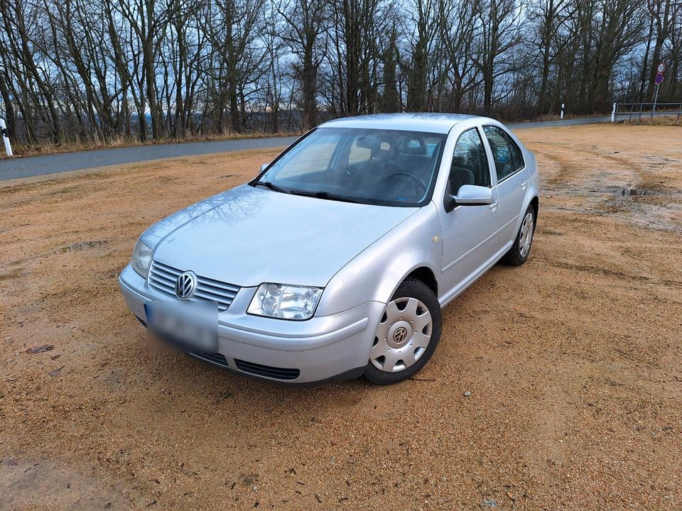 VW Bora 2.0 Limo Neue Zylinderkopfdichtung +Reifen ++++ in Reichenbach (Oberlausitz)