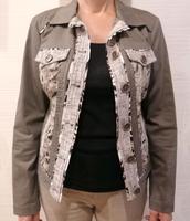 Blazer Bonita olive grün dunkelgrün Hessen - Steinau an der Straße Vorschau