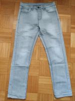 Jeans Jungen Jeans Jeanshose Gr.170 usedlook Baden-Württemberg - Radolfzell am Bodensee Vorschau