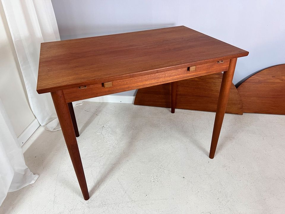 Arne Vodder für Sibast Möbel Esstisch Küchentisch oval erweiterbar ausklappbar Designertisch Dänisches Mid Century Design 60er Vintage in Berlin