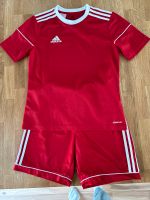 Adidas Trainingsset in rot, Größe 164 Niedersachsen - Braunschweig Vorschau