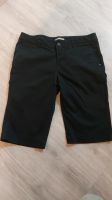 Shorts Kurze Hose Jeans Schwarz Gr. 38 M 3/4 Hose Sommerkleid Niedersachsen - Delmenhorst Vorschau