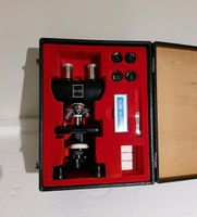 Binokulares Mikroskop Vintage mit Holzkiste Baden-Württemberg - Wolfschlugen Vorschau