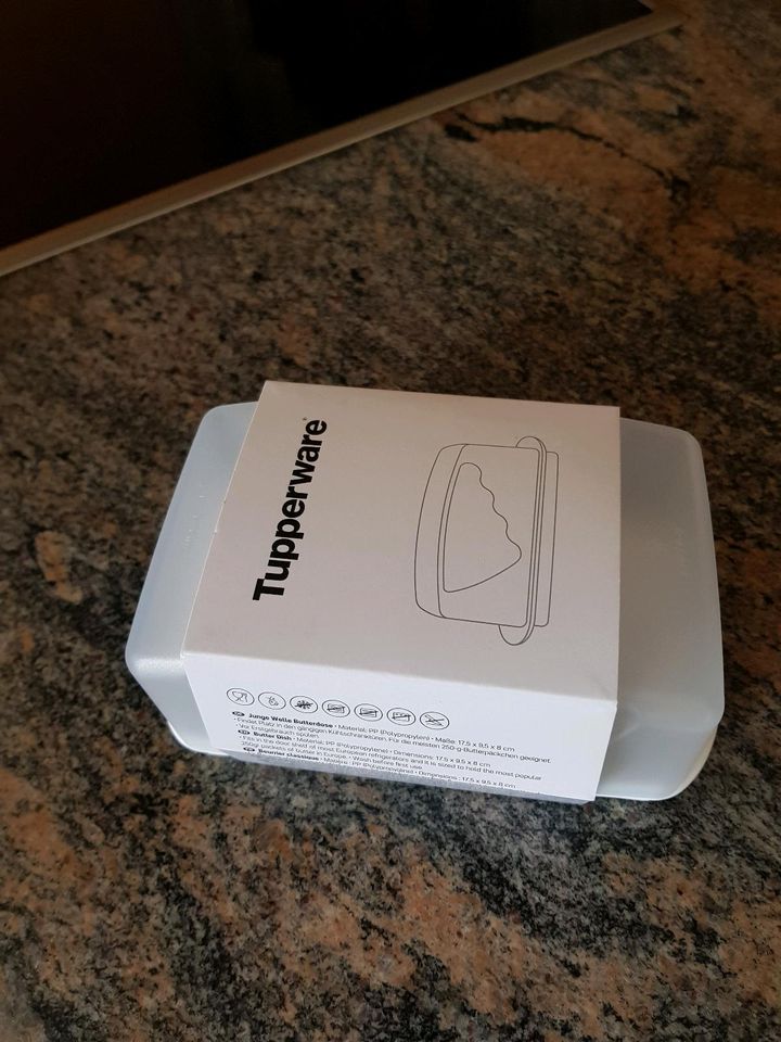 Butterdose Tupperware in Moosinning