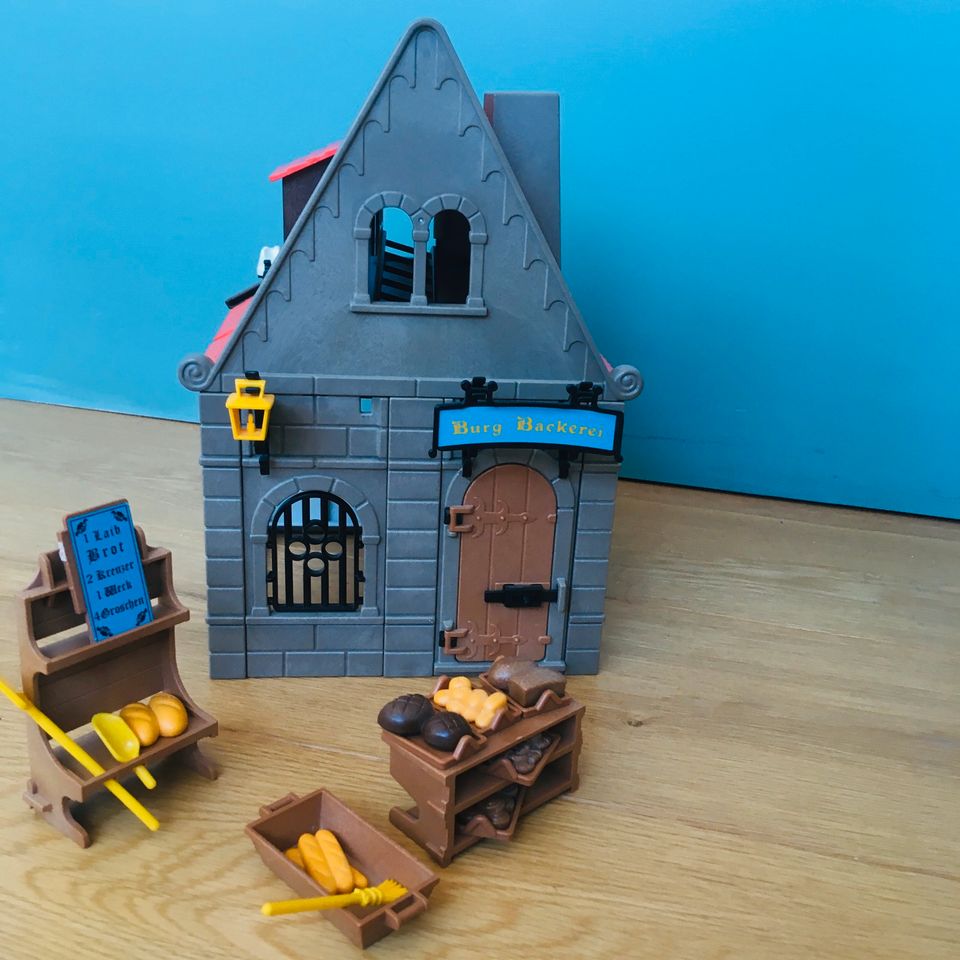 PLAYMOBIL 6329 Fachwerkhaus mit Schmiede in Nordrhein-Westfalen - Krefeld |  Playmobil günstig kaufen, gebraucht oder neu | eBay Kleinanzeigen ist jetzt  Kleinanzeigen