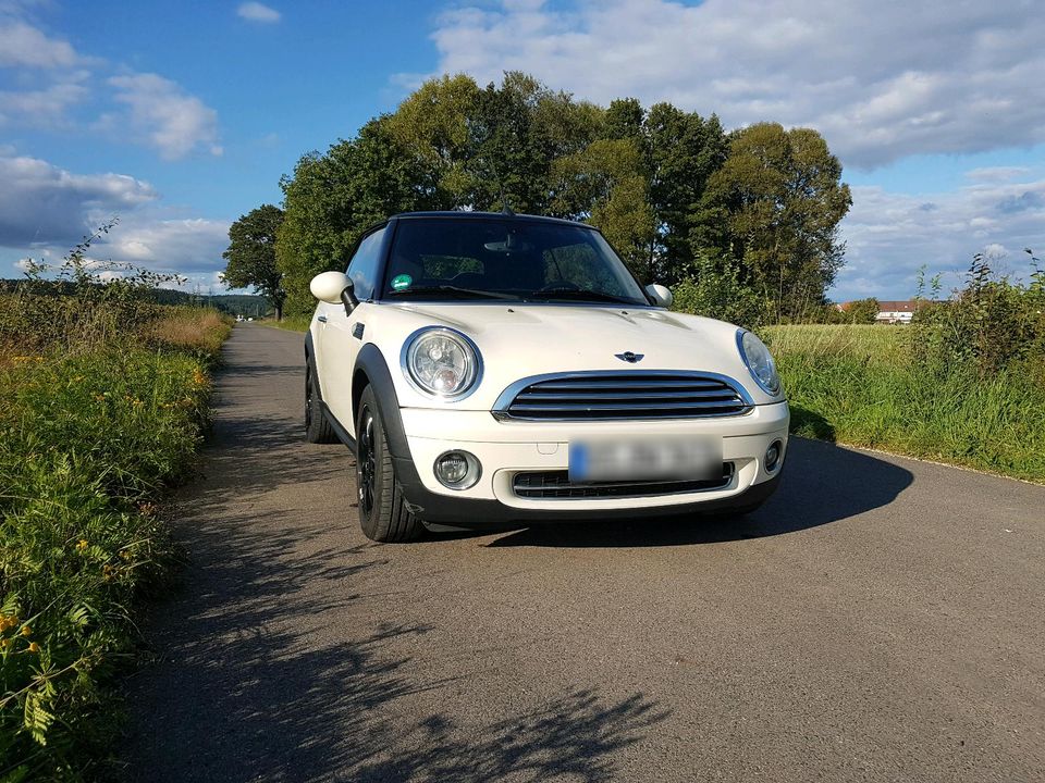 Mini One 2010 Cabrio in Weiden (Oberpfalz)