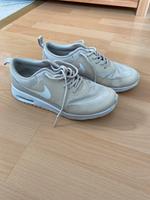 Nike Air Max Thea “Oatmeal” – Beige Sneaker, UK 4/EU 37,5 Hessen - Bad Soden am Taunus Vorschau