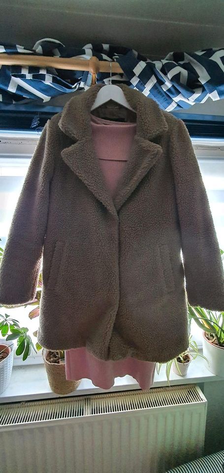 Teddy Mantel/Jacke in Grambin