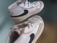 Nike Sneaker Größe 27 Baden-Württemberg - Bühl Vorschau