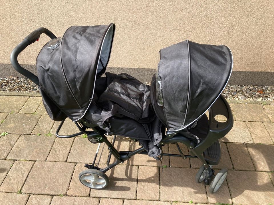 Graco Doppel-Kinderwagen / Geschwisterwagen  Modell #18557 07 in Moers