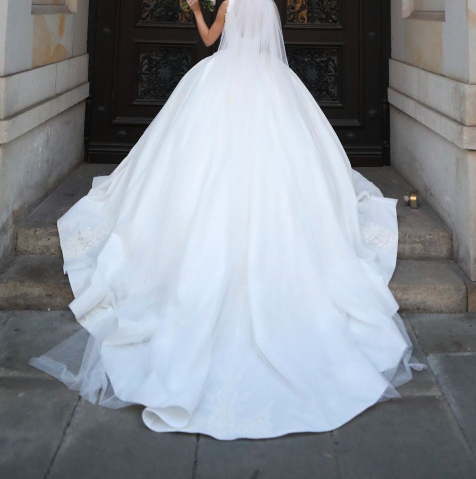 Gelinlik - Hochzeitskleid - Brautkleid in Hamburg