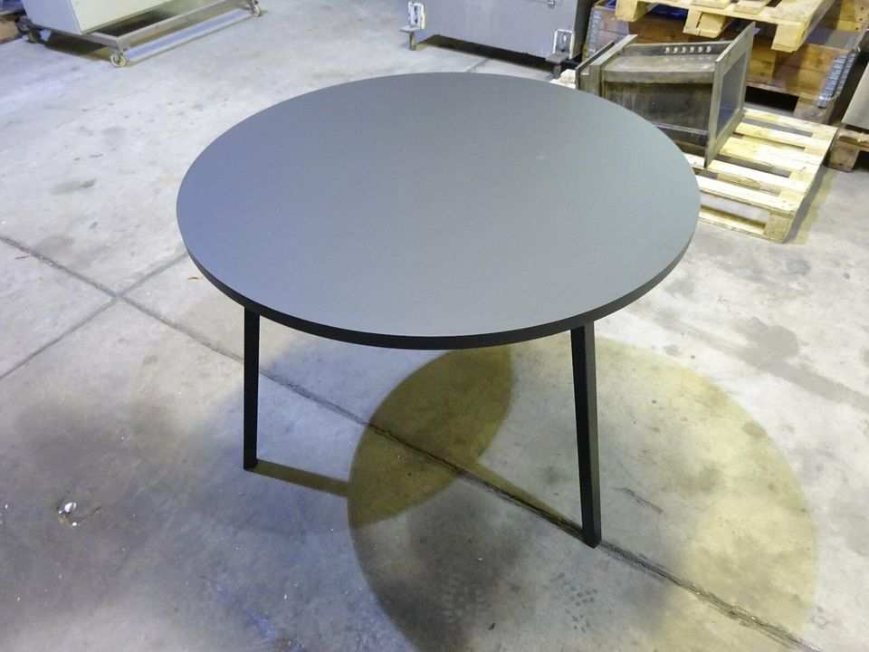 Hay Loop Stand Table rund 90 cm schwarz  Höhe 74 cm (oder 97 cm) in Norderstedt
