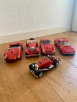 Oldtimer Spielzeugautos Ferrari und Mercedes Nordrhein-Westfalen - Leopoldshöhe Vorschau