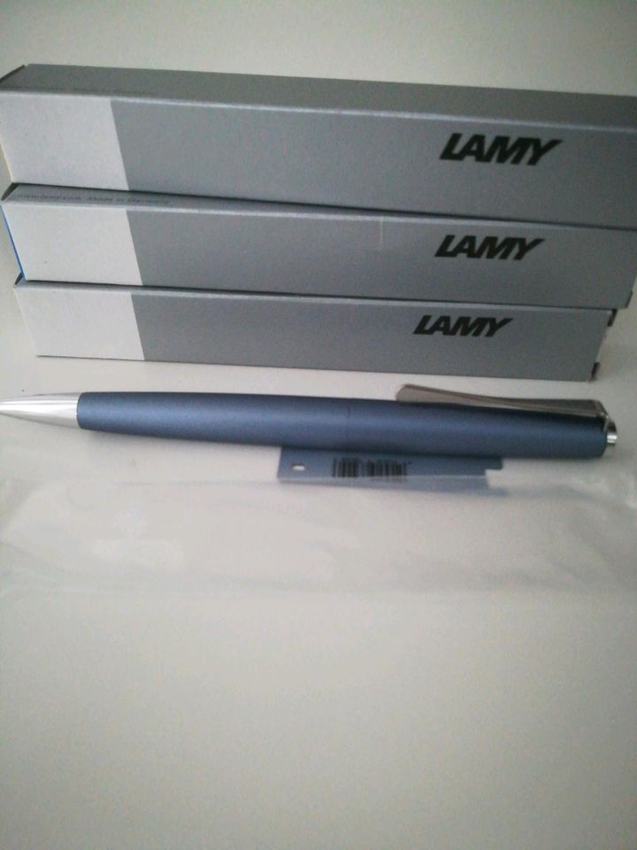 LAMY Kugelschreiber Studio Glacier 266 Sonderfarbe Kuli Hellblau in Wiesbaden