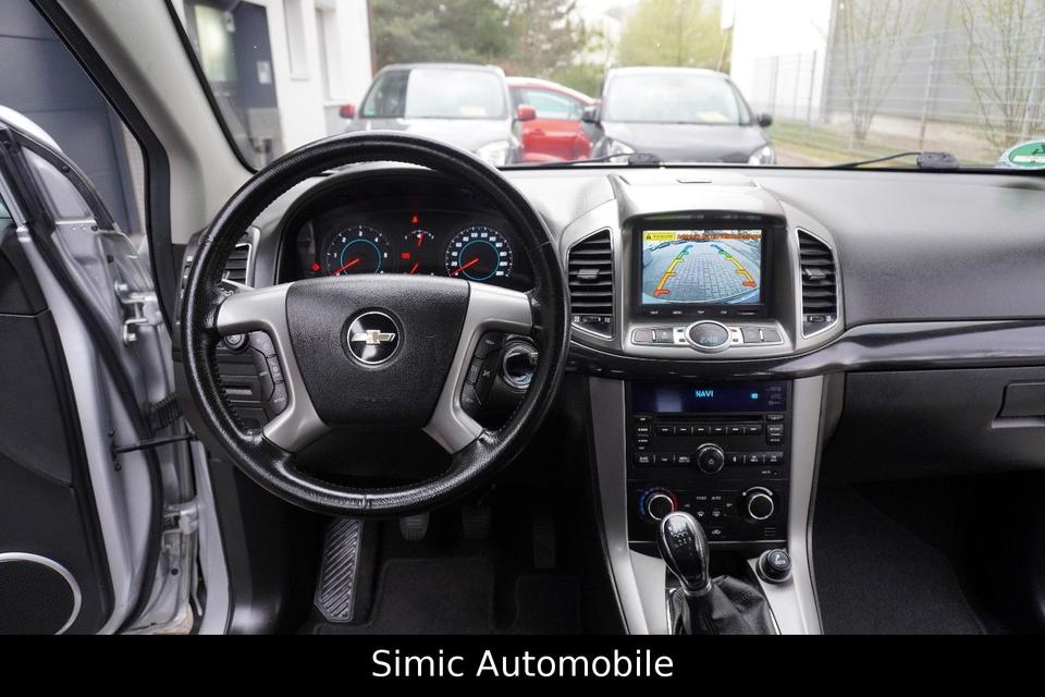 Chevrolet Captiva 2.2 D LT+ LEDER+NAVI+KAMERA+7Sitze+70Tkm in Owen