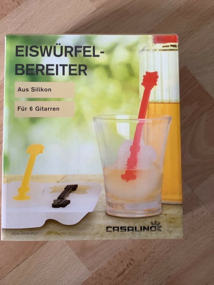 Eiswürfelbereiter „Gitarre“ in Kelkheim