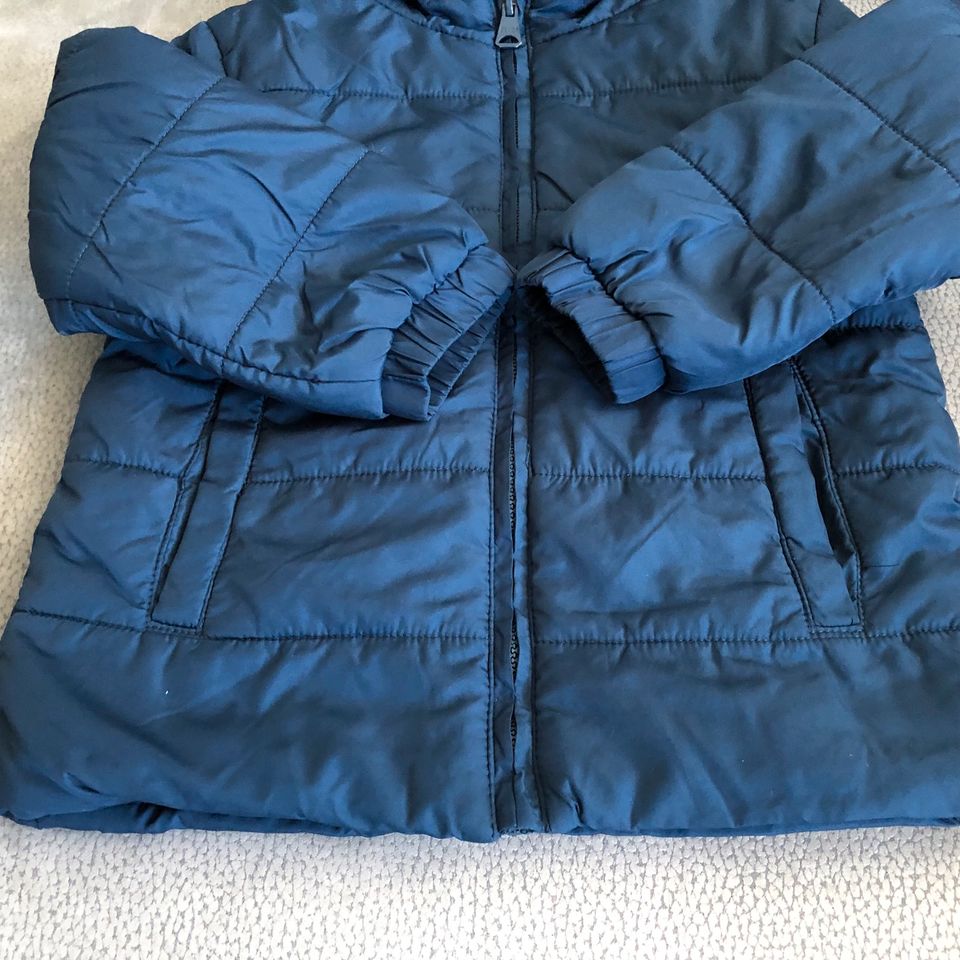 Herbst Winter Jacke Gr 104 Steppjacke TOP in Berlin