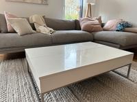 BoConcept funktionaler Couchtisch mit Stauraum und hochklappbar Wandsbek - Hamburg Volksdorf Vorschau