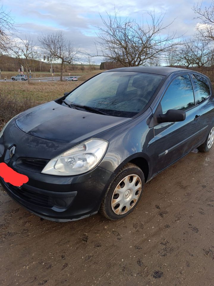 Renault Clio III  PKW Auto in Günzburg