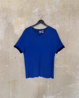 Vintage Armani Exchange blaues T-Shirt mit V Neck Friedrichshain-Kreuzberg - Kreuzberg Vorschau