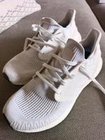 Ultraboost Größe US 8 Damen Bremen - Schwachhausen Vorschau