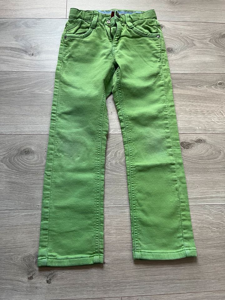 S Oliver grüne Jeans Größe 128 in Langenwetzendorf