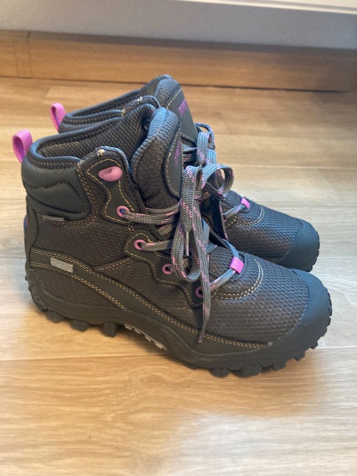 Damen Wanderschuhe, Gr. 38, NEU in Schmalkalden