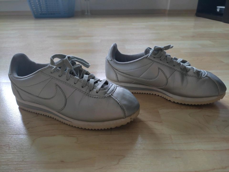 Nike Sneakers, Turnschuhe, Damenschuhe, Größe 38,5 in Kronach