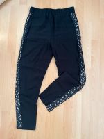 Damen Slacks Chino Hose Größe S 36 schwarz mit Blumen Clockhouse Bayern - Augsburg Vorschau