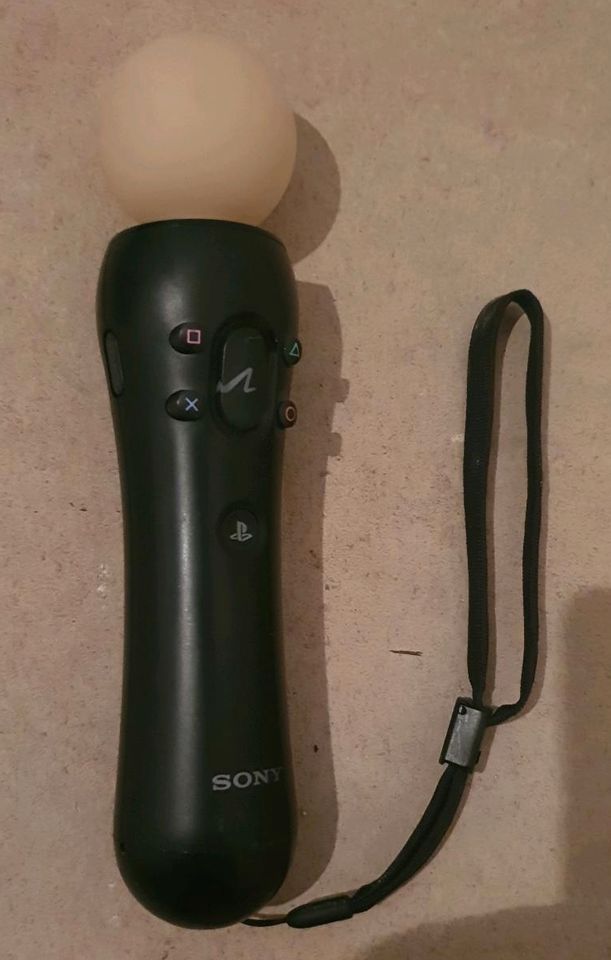 PLAYSTATION MOVE KONTROLER + SPIEL + PS3 in Duisburg