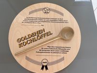 Brett rund Holzbrett Goldener Kochlöffel Bartl Geschenk NEU Kr. München - Aying Vorschau