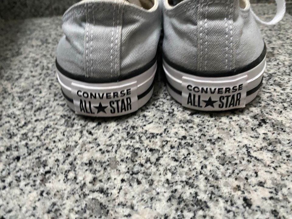 Converse Stoffschuhe Gr 36/37 in Hamm