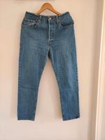 Levi's 501 Jeans Hose blau Denim Stretch Straight gerade M 40 Hessen - Rüsselsheim Vorschau