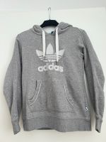 Grauer Adidas Hoodie in Größe 36 Kr. München - Unterhaching Vorschau