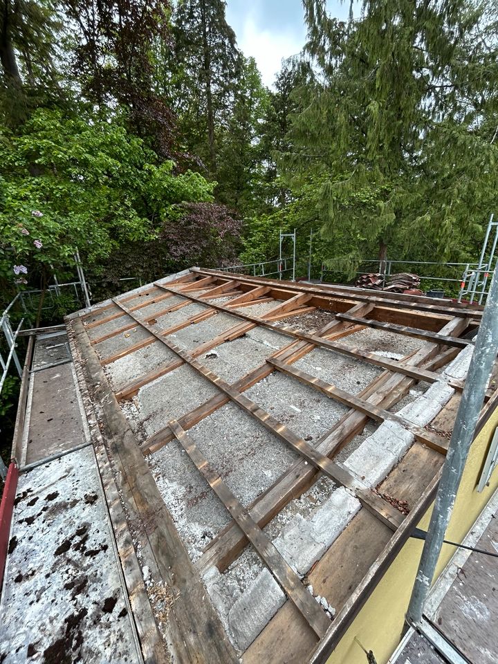 Schadstoffsanierung Asbest nach Trgs 519, Pak& Minerallwolle in Stuttgart