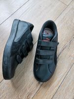 PUMA Klettverschluss Kinder Schuhe Sneaker Sportschuhe 34 ,5 NEU Gröpelingen - Oslebshausen Vorschau