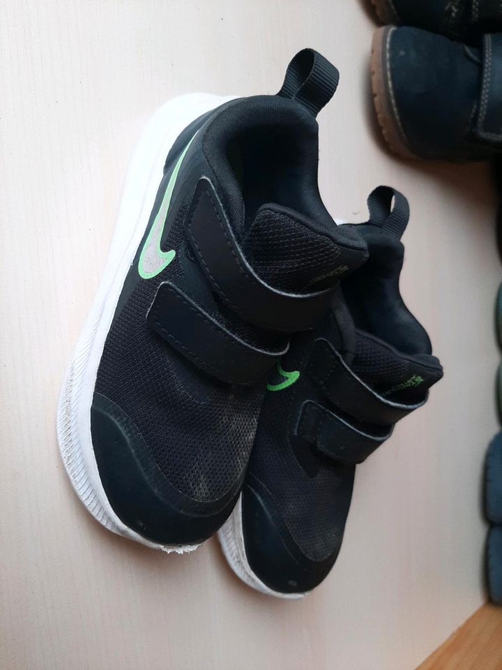 Turnschuhe Sneakers Gr. 26 in Bad Birnbach