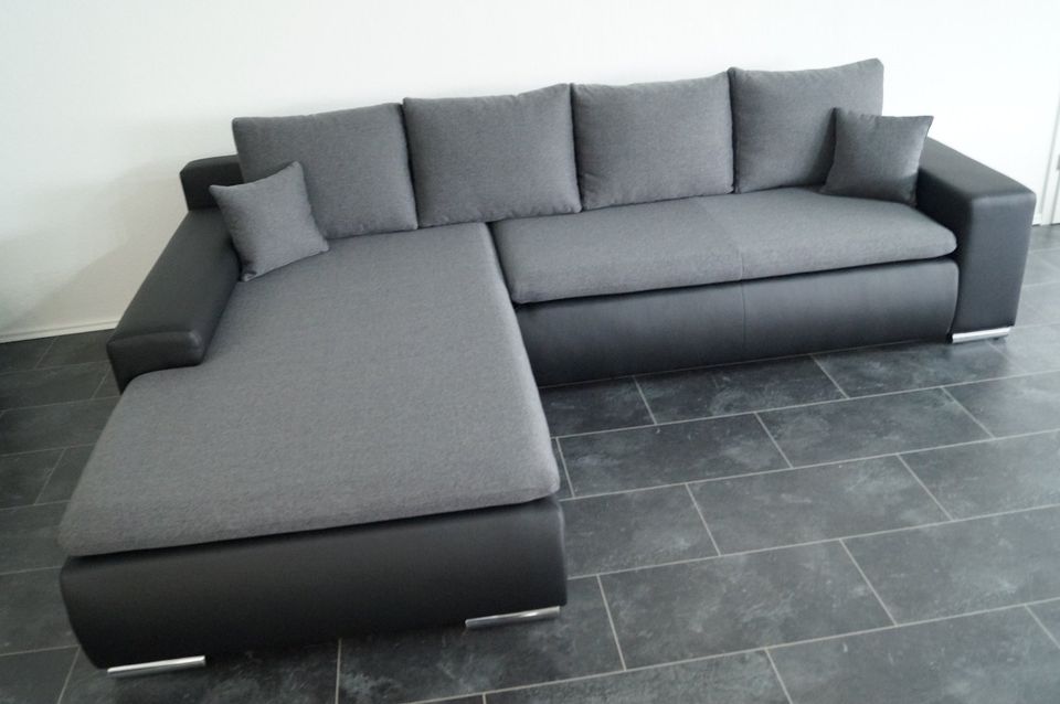 Polstermöbel Lagerverkauf Sofa Couch wohnlandschaft Bettsofa NEU in Elkenroth