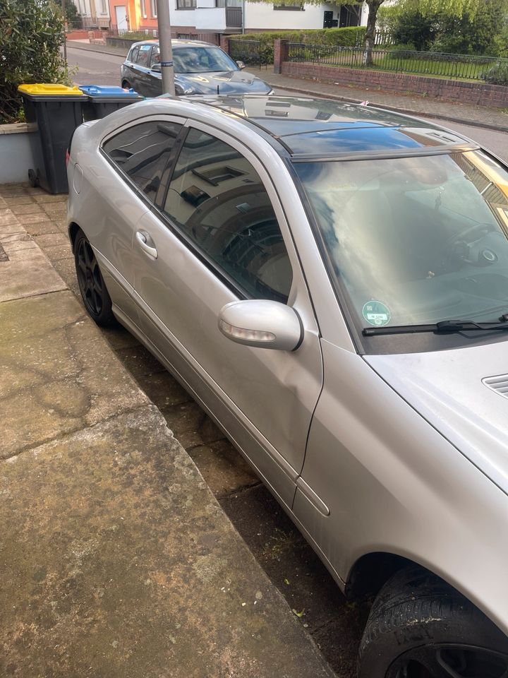 Mercedes c180 Sportcoupe panorama in Saarlouis