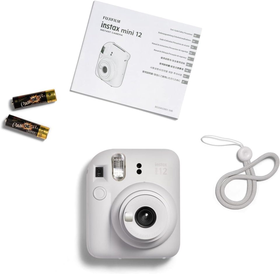 FUJIFILM Instax Mini12 clay-white Sofortbildkamera in Papenburg