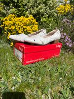 Högl Pumps Off white - Setaskin-Leder - 38.5 - Top gepflegt Brandenburg - Potsdam Vorschau