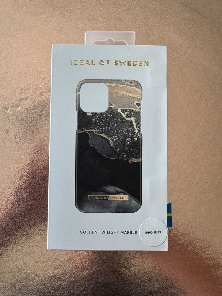 iPhone 13 Case Hülle • NEU • Ideal Of Sweden in Satow