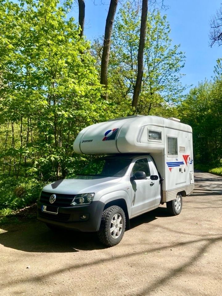 VW Amarok Off-Road Camper Wohnmobil mit Tischer Trail 220 Kabine in Köln