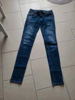 LTB Jeans Julita X extra Skinny 27/34 Niedersachsen - Obernkirchen Vorschau