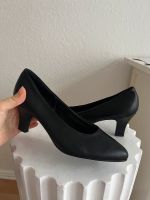 High-Heels High Heels Absatzschuhe Leder Echtleder Pumps Berlin - Spandau Vorschau