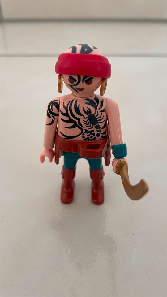 Playmobil Figur Pirat - unvollständig Serie 3 in Leinfelden-Echterdingen