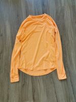 Sport Shirt Tchibo warm Gr. S 36-38 neuwertig Frankfurt am Main - Dornbusch Vorschau