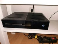 XBox One mit 1 TB Speicher und 2 Controllern Nordrhein-Westfalen - Bergneustadt Vorschau