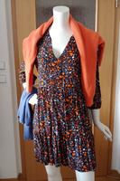 Blusenkleid Kleid Vollant geblümt Gr. 42 * Yessica C & A Brandenburg - Bernau Vorschau