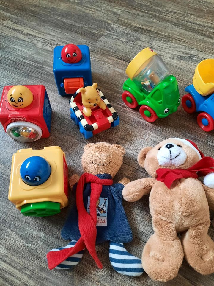 Paket Baby Spielzeug. FIsher Price usw....❤ in Schiffweiler